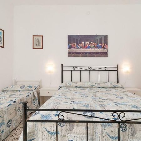 Bed and Breakfast Enea à Castro  Extérieur photo